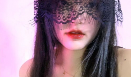 麻豆姐,时尚界的璀璨明星，引领潮流的时尚先锋